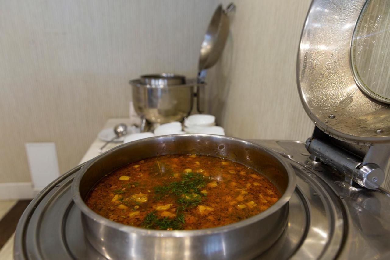 Truskavets 365 Hotel 외부 사진