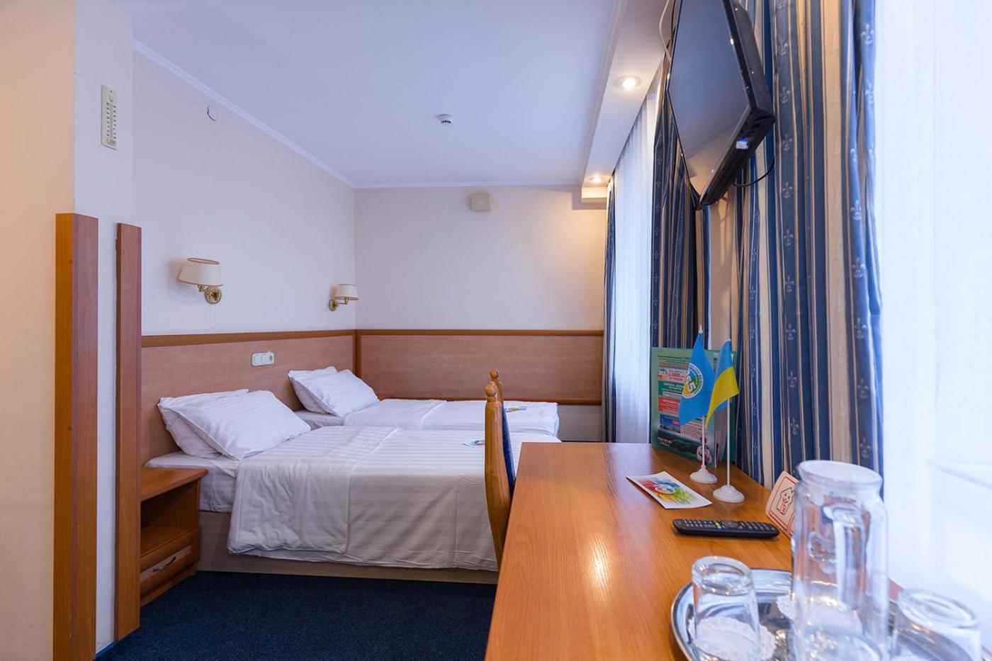 Truskavets 365 Hotel 외부 사진
