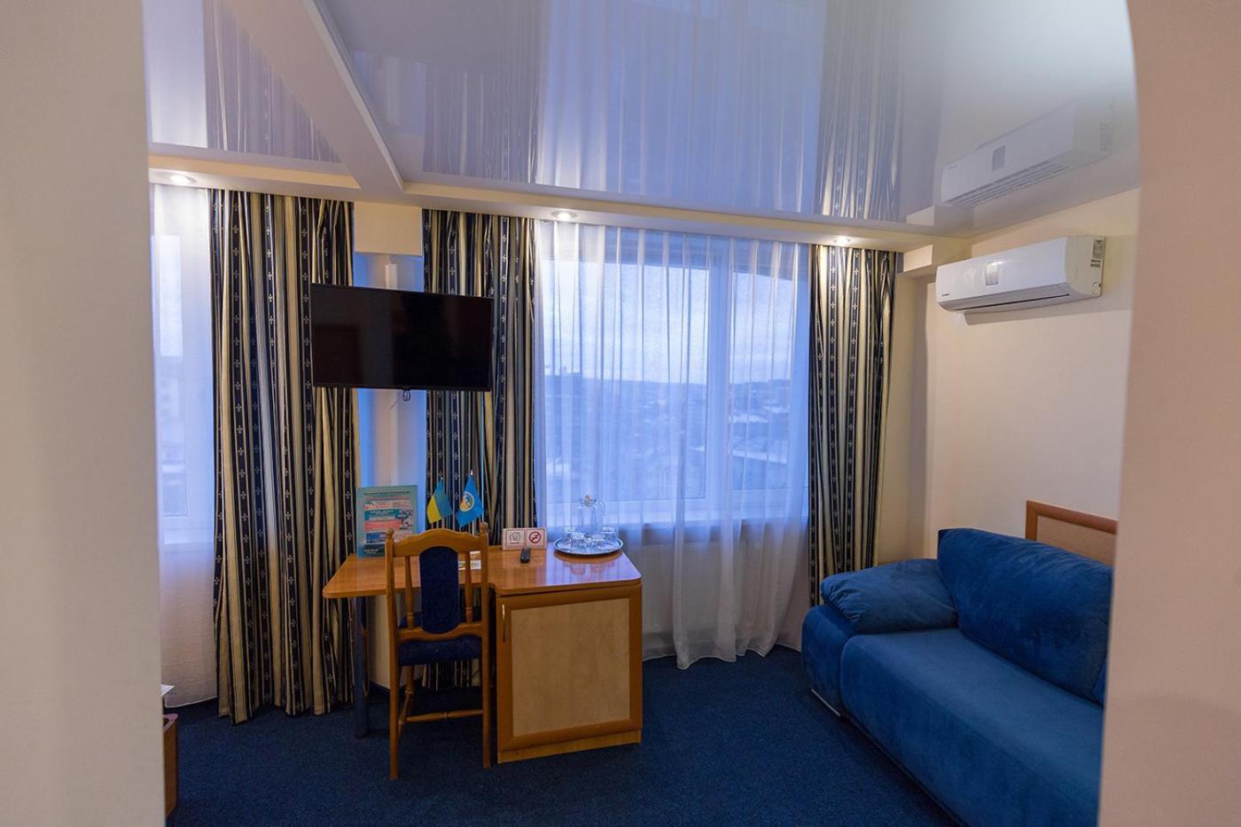 Truskavets 365 Hotel 외부 사진