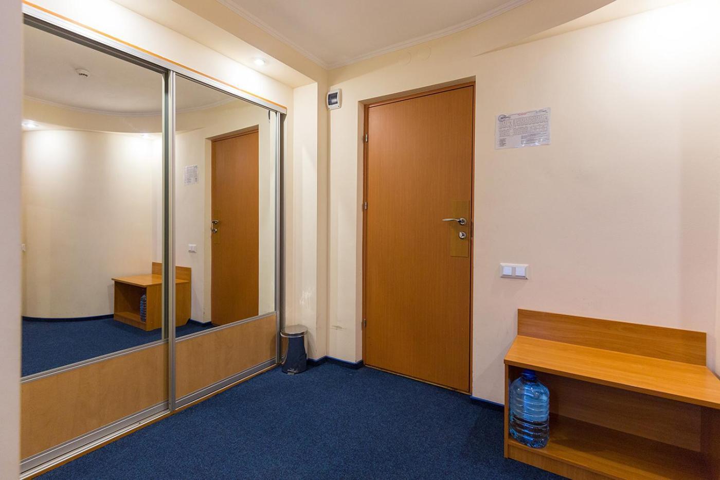 Truskavets 365 Hotel 외부 사진