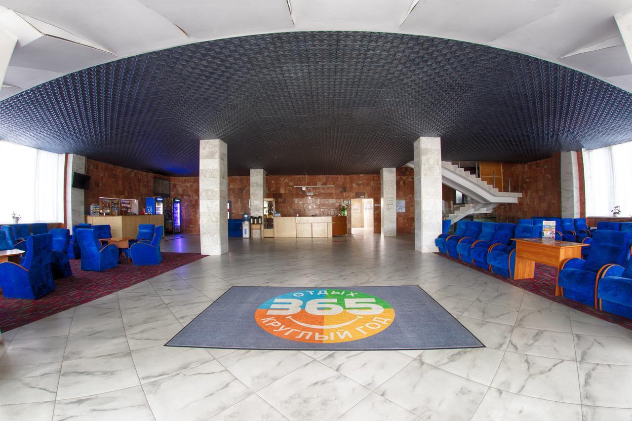 Truskavets 365 Hotel 외부 사진