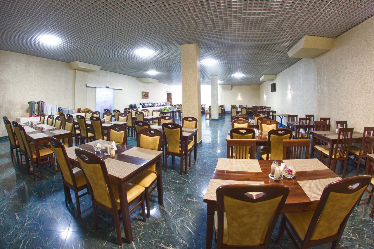 Truskavets 365 Hotel 외부 사진