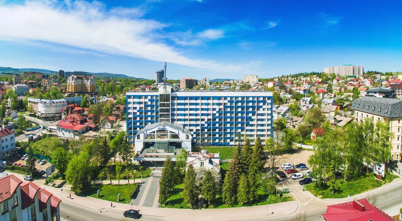 Truskavets 365 Hotel 외부 사진