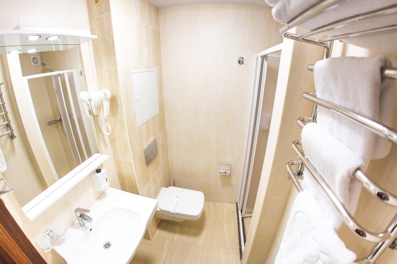 Truskavets 365 Hotel 외부 사진